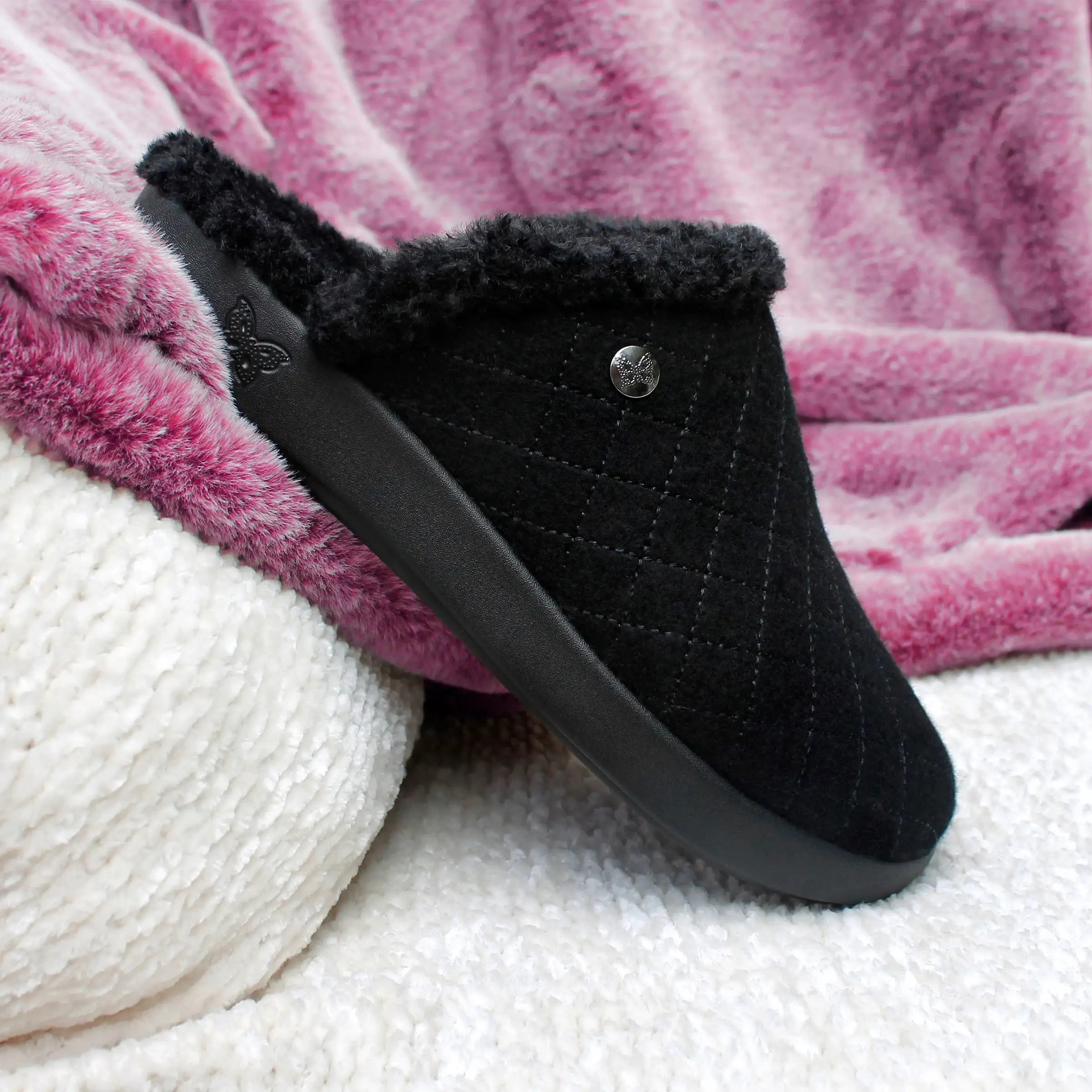 Comfee Onyx Slipper