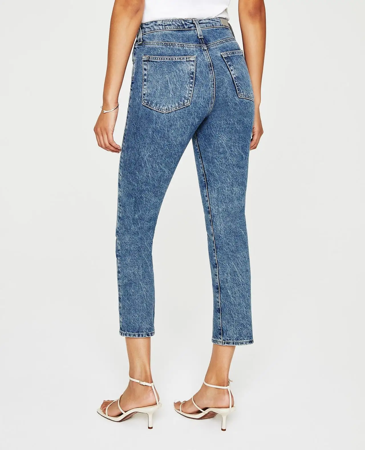 Hybrid Isabelle High Rise Straight Crop Jeans