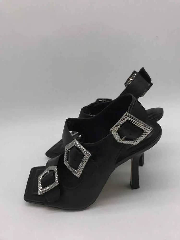 Pre-Owned Gianni Bini Black Size 7 Strappy Heels