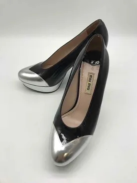 Pre-Owned Miu Miu Black Size 37 Pump Heels