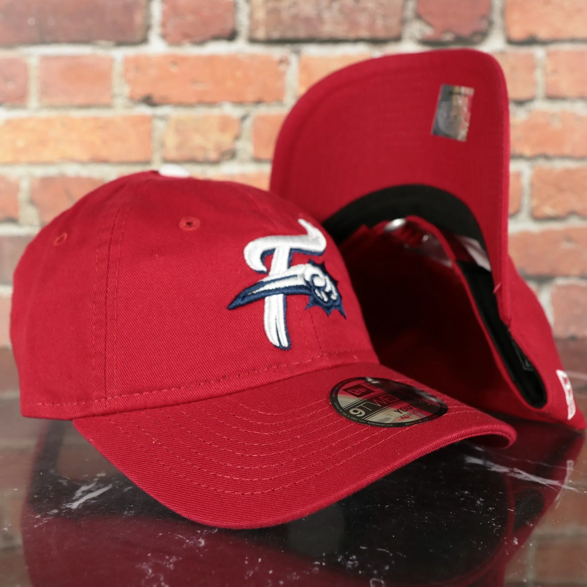 Reading Fightin Phils MiLB Red bottom | Red 9Twenty Child Dad Hat