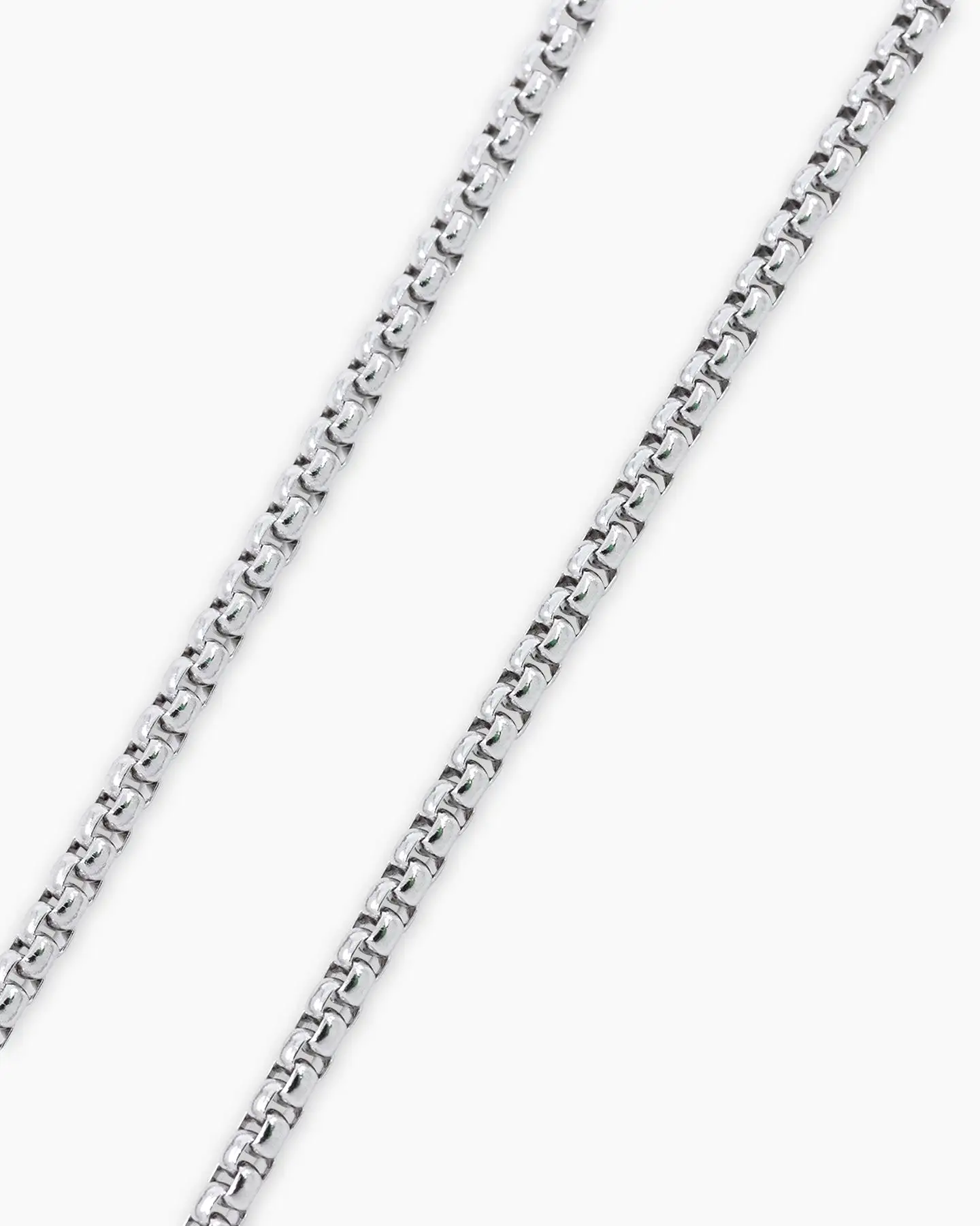 Saint Morta Square Pearl Chain White Gold